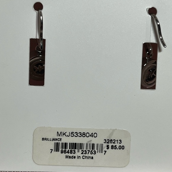 Michael Kors NEW teardrop earrings - Picture 9 of 15